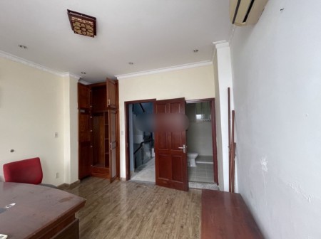 Cho thuê nhà hẻm ba gác Đinh Tiên Hoàng P3 Bình Thạnh