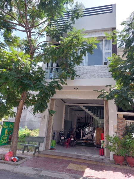 Nhà nguyên căn 50m2, 2pn, cho thuê 10 triệu/tháng có chỗ kinh doanh, 50m2, 2 phòng ngủ, 2 toilet