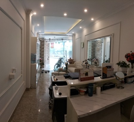 Chính chủ cho thuê nhà làm văn phòng, spa, cửa hàng…