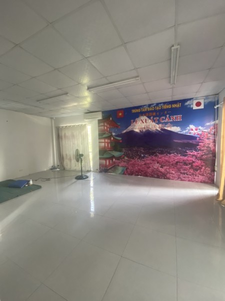 Cho thuê liền kề, biệt thự Foresa Xuân Phương, phường Xuân Phương. Giá chỉ từ 7tr cả nhà 3 tầng.