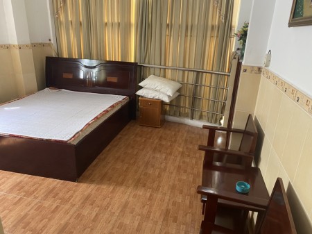 Cho thuê nguyên căn 20PN Thang máy ngay mặt tiền Võ Văn Kiệt phường 6, Quận 5