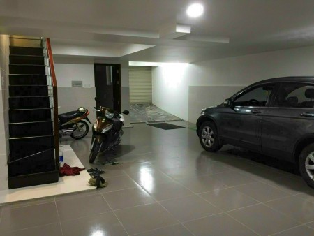 Cho thuê nhà Mặt tiền khu Cityland Garden - 9x20m, kế bên Emart Gò Vấp 0911921606