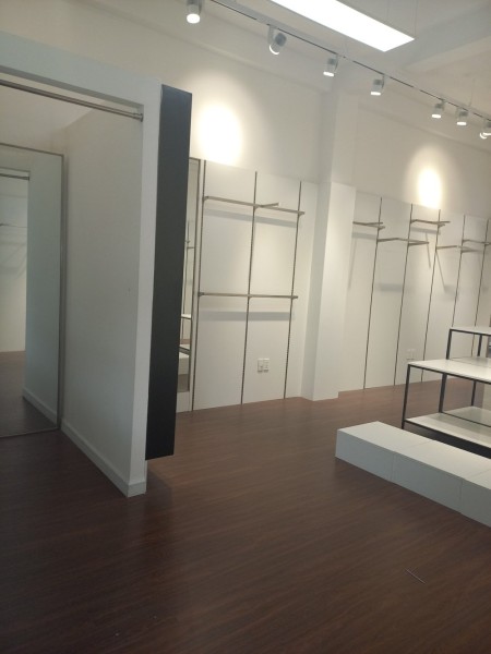 Cho thuê Nhà mặt tiền Trần Quang Khải, Quận 1. DT 8x25m, 3 lầu chỉ 75 triệu - MỚI ĐẸP