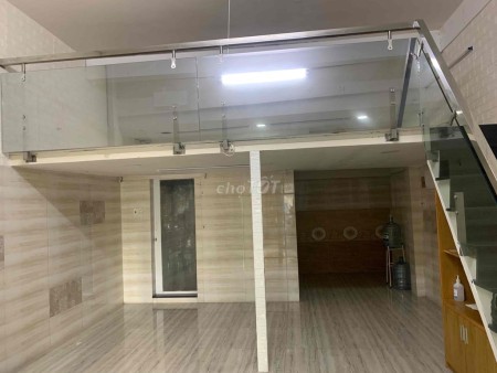 Cho thuê nhà Trương Quốc Dung, Phú Nhuận trệt 1 lững giá 8tr