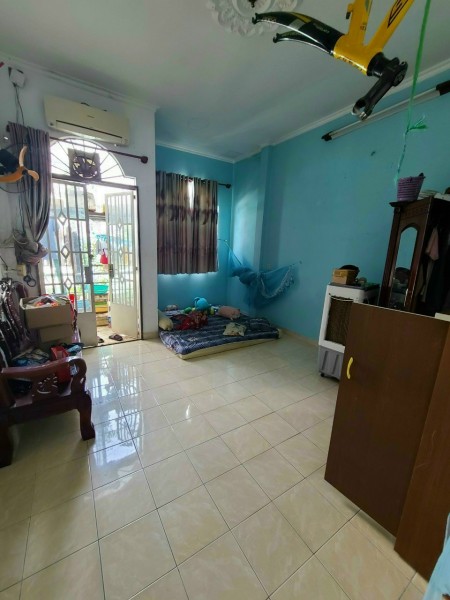 Cho thuê Nhà HXH Thống Nhất - P10 - Gò Vấp, 4 pn giá thuê 10tr