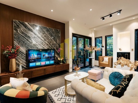 Biệt Thự Hiện Đại 4 Phòng Đầy đủ Nội Thất - Đẹp lung Linh