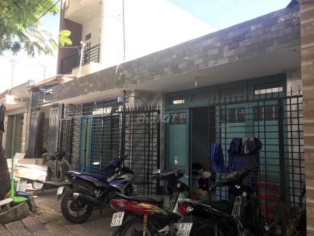 Chính chủ cho thuê nhà MT đuờng 11 Phước Bình giá 9 triệu/tháng