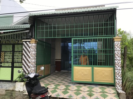 Cho thuê nhà mặt 85m2 trung tâm hành chính thị xã Bình Minh Vĩnh Long, giá 6 triệu, 85m2, 2 phòng ngủ,