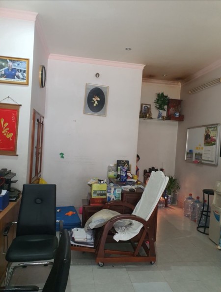 Cho thuê nhà mặt tiền 16.5 triệu Lê Trực P7 Bình Thạnh