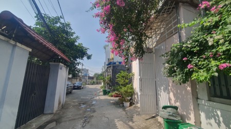 Nhà cho thuê đường số 8, Tăng Nhơn Phú B, Quận 9, TP. Thủ Đức, dt 150m2, giá 12tr/tháng, 150m2, 3 phòng ngủ, 2 toilet