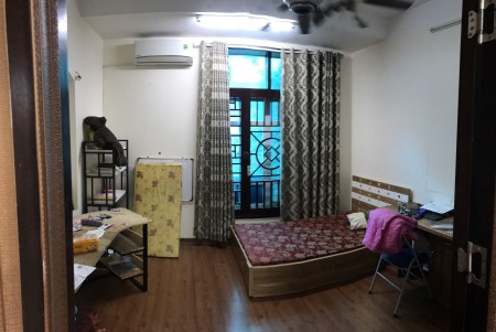 Cho thuê nhà 4 tầng tại Khu đô thị Văn Quán, Hà Đông làm văn phòng, 61m2, 4 phòng ngủ, 3 toilet