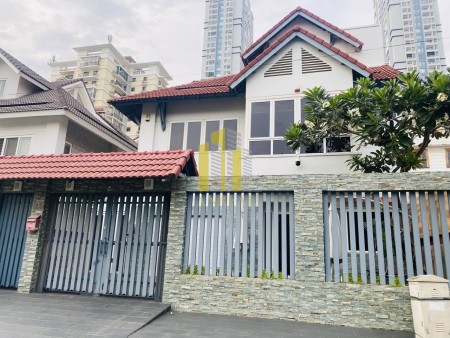 Cho Thuê Biệt Thự Vườn 300m2 hồ bơi khu nội bộ Trần Não