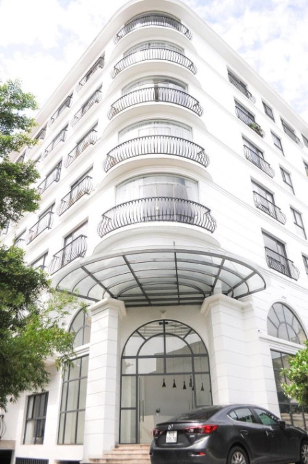 Cho thuê nhà MT Mai Thị Lựu - đoạn Nguyễn Đình Chiểu Đakao Quận 1 trệt 3 lầu DT 4x25 100m2 giá 55tr