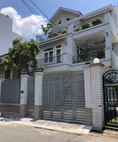 Cho thuê nhà góc 2MT Huỳnh Văn Bánh, P11, Phú Nhuận 5x19m, trệt + 2 lầu+ST góc 2MT giá chỉ 55tr/th