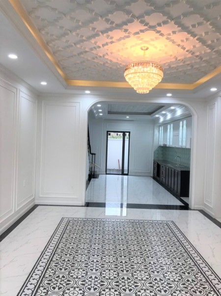 Cho thuê nhà mới xây trung tâm TP Tân An, 100m2, 3 phòng ngủ, 3 toilet