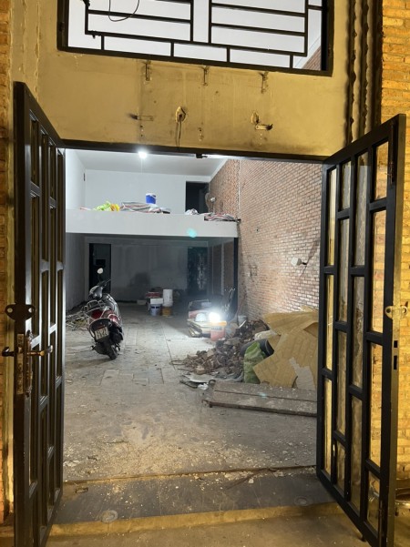 Cho thuê 1 trệt 1 lửng DT 5x18 tại Pasteur, Quận 1 giá 60tr/tháng