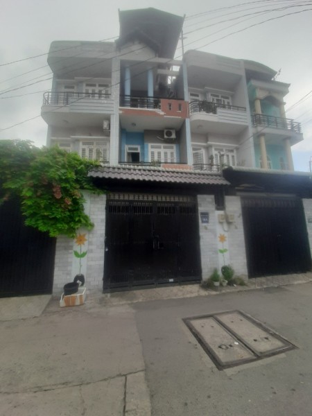 Cho thuê nhà 1 trệt 2 lầu, đường 26, Phước Long A, TP. Thủ Đức, 12tr/th, LH 0982 209 734, 192m2, 4 phòng ngủ, 3 toilet