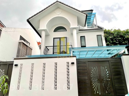 Biệt Thự 8x20m Nguyễn Văn Hưởng - Đẹp Hiện Đại - 4 Phòng