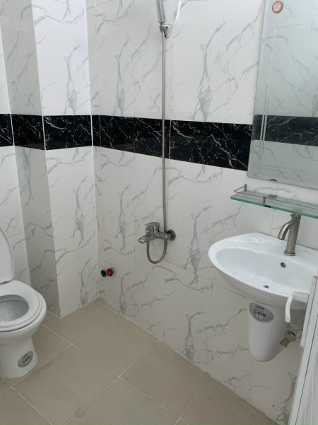 Cho thuê nhà nguyên căn chỉ cho thuê hộ gia đình, công ty