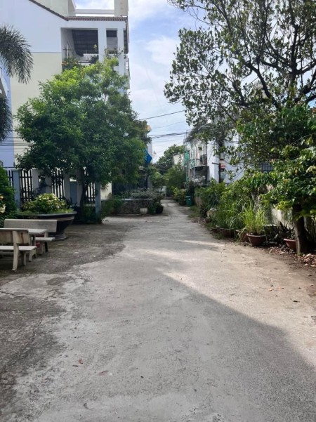 Cho thuê nhà nguyên căn phường 5, Quận 8 liên hệ 0901444231