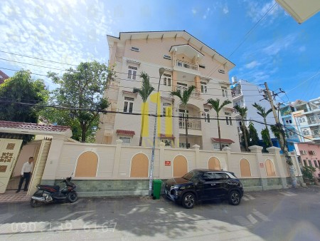 Biệt Thự Trần Não 400m2 2 Lầu 6 Phòng - Có Sân, Đầy Đủ Nội Thất