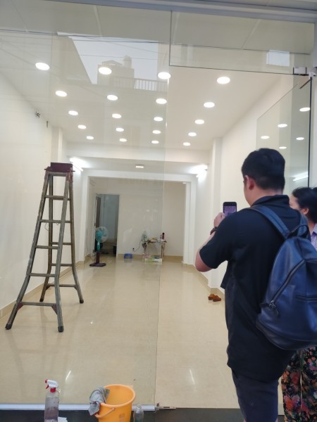 Cho thuê nhà nguyên căn MT Huỳnh Văn Bánh DT 4x15m, 4 tầng chỉ 35 triệu/th