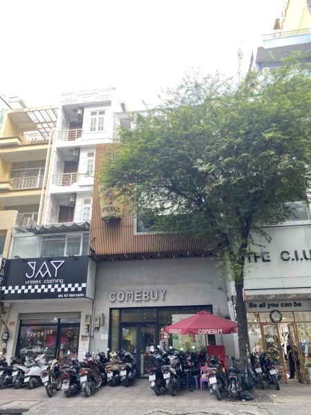 Cho Thuê Nhà MT Kế Bên Vạn Hạnh Mall; 5x20m; 4 tầng giá có 80 triệu