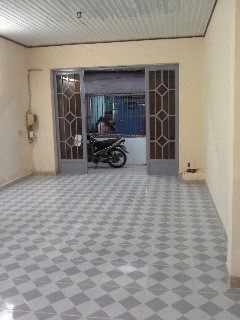 Cho thuê nhà chính chủ, gác suốt, 2 toilet, DT 4mx14m, 6tr/tháng
