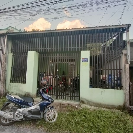 Cho thuê nhà nguyên căn rộng 98m2, ngay đường Nguyễn Kim Cương sát KCN Tân Quy, LH 0357204722