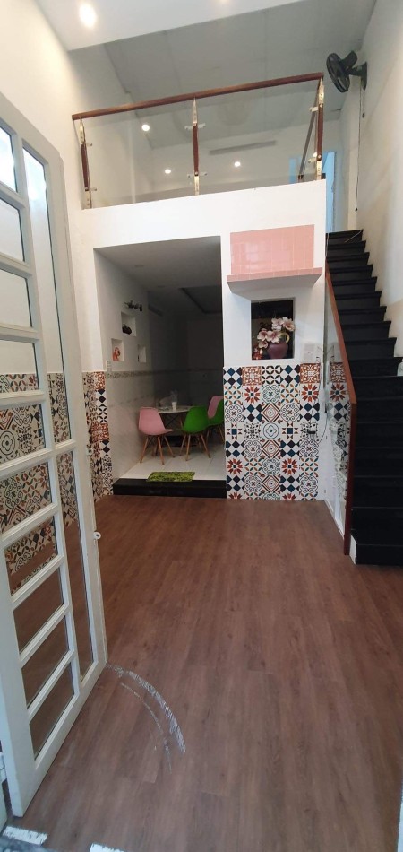 Cho thuê nhà có nội thất hẻm xe hơi 290/ Nơ Trang Long P12 Bình Thạnh