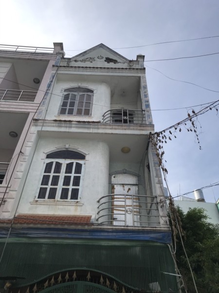 Cho thuê Nhà hẻm 7m lũy Bán Bích 70m2, 3 tầng 15 triệu