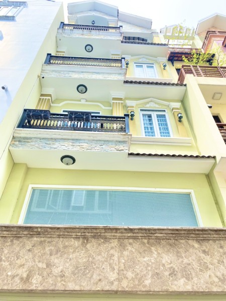 Cho thuê nhà ngay Lotee Mart Quận 7 giá rẻ liên hệ 0912282827