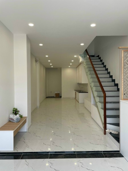 Cho thuê nhà riêng 1 trệt 2 lầu đường 6 TNPB giá 12tr/tháng