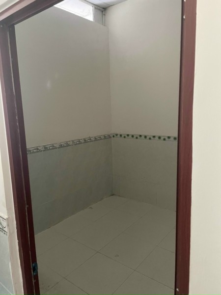 Cho thuê nhà riêng hẻm đường 475 Phước Long B 6tr/tháng