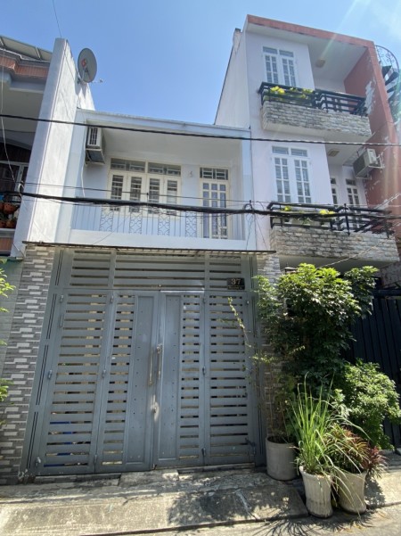 Cho thuê nhà ngay Lottee Mart quận 7 giá 9 triệu/tháng