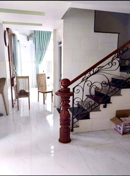 Cho thuê nguyên căn nhà hẻm xe hơi Thống Nhất, gần cityland p10, PHÙ HỢP MỞ VPKD , spa…- 15 triệu