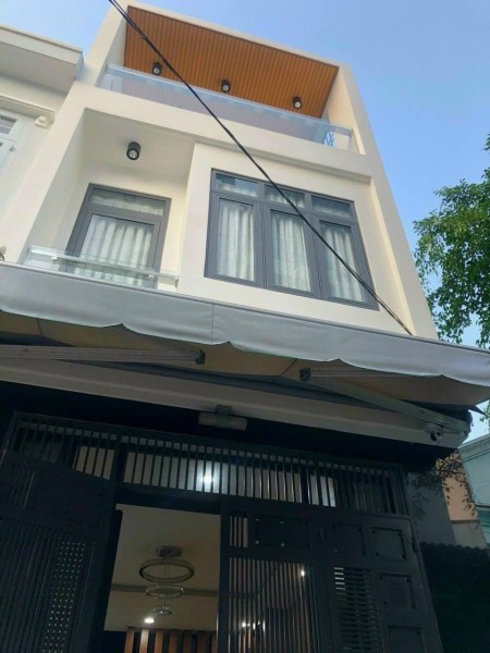 Cho thuê nhà HXH đường Phan HUY ích P12 Gò Vấp, giá 11 triệu/tháng