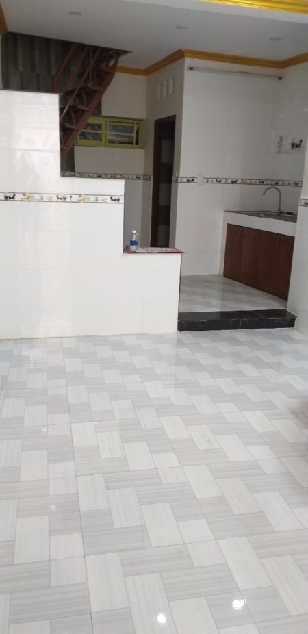 Cho thuê nhà 2pn hẻm Lê Văn Duyệt P3 Bình Thạnh