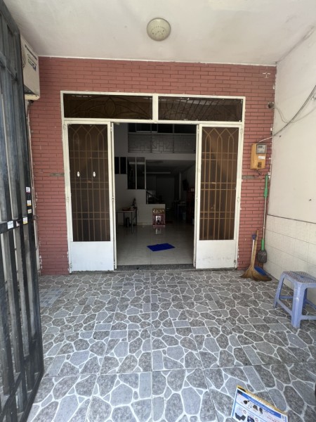 Cho thuê nhà HXH gần trường Nguyễn Du, phường 11 Gò Vấp