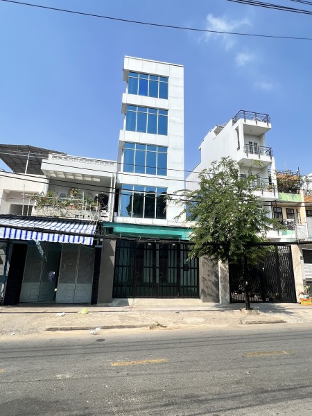 Nhà Mặt Tiền đường Quốc Lộ 13: 6,5x30m Trệt 4 Lầu 7PN Full ML