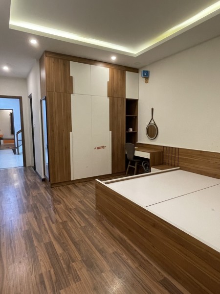 MTKD Chợ Phước Bình Spa GIÁ 20TR 3 tầng 3 nhà vệ sinh, 340m2, 3 phòng ngủ, 4 toilet