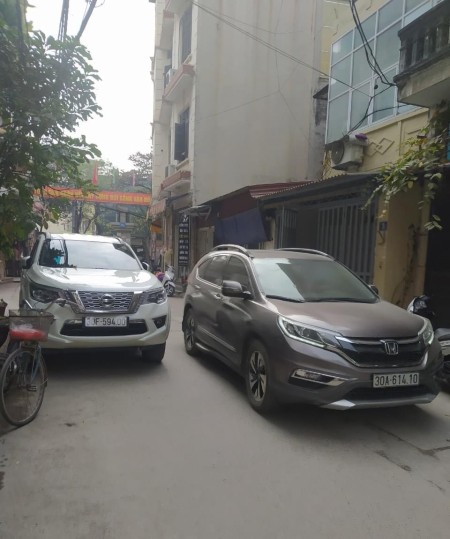 Cho thuê nhà Hoàng Ngân, Cầu Giấy