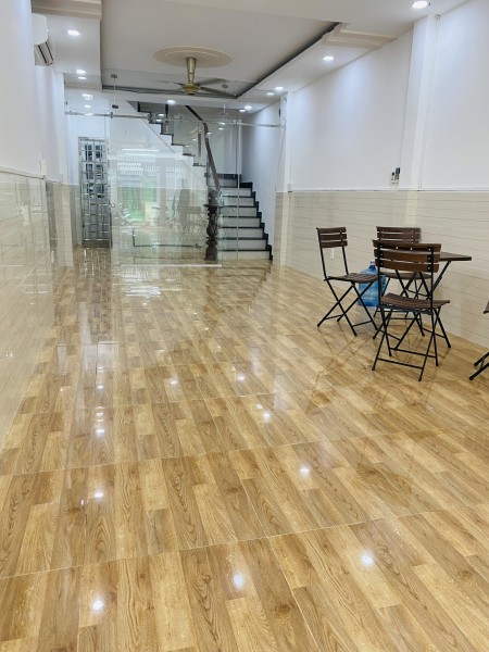 Cho thuê nhà hẻm xe hơi gần MT 3/2, P12, Q10, 3.8x18m trệt lầu 26.9tr/tháng.