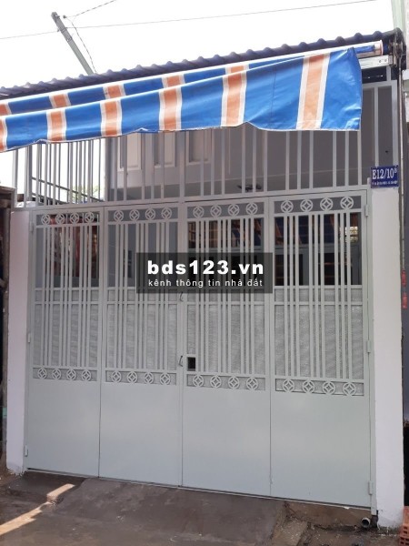 Nhà nguyên căn mới đẹp, kế chùa Hoằng Pháp, diện tích 60m2, giá chỉ 3.5 triệu/tháng