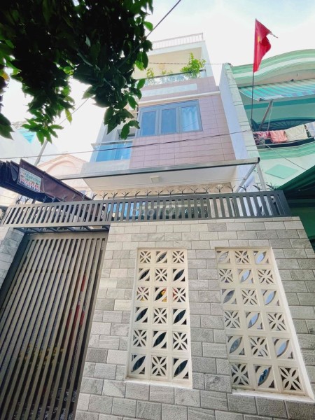 Nhà cho thuê Quang Trung cạnh Ủy Ban Quận, nội thất, 3 PN 16tr/tháng