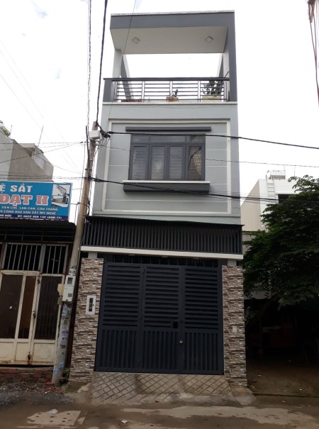 Cho thuê nhà nguyên căn 50m2, 2PN, 3 tầng, đường Ngô Chí Quốc, Thủ Đức, 50m2, 2 phòng ngủ, 2 toilet