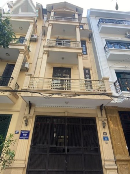 Cho thuê nhà ngõ 31 phố Trần Quốc Hoàn, Diện tích 60m2 x 4 tầng, ngõ o tô tránh nhau, 60m2, 6 phòng ngủ, 4 toilet