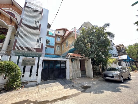 Biệt Thự khu dân cư Bình Lợi: 7x25m, trệt lửng 3L: Phù hợp VPCT, SPA