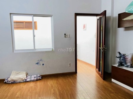 Cho thuê nhà 4 tầng, 4PN, 3WC, khu an ninh