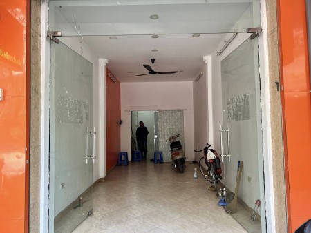 Cho thuê nhà mặt phố Giải Phóng chỉ 8tr kinh doanh đỉnh cao